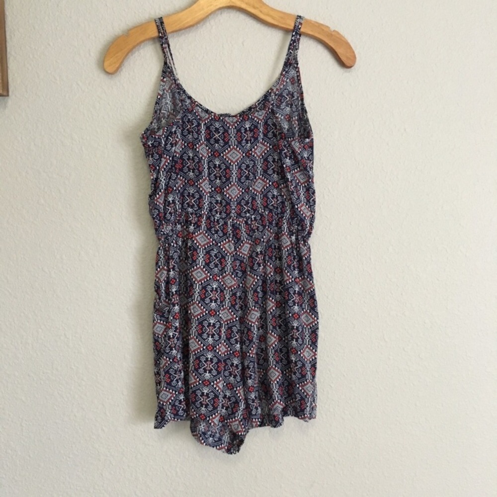 Romper - Picture 2 of 3
